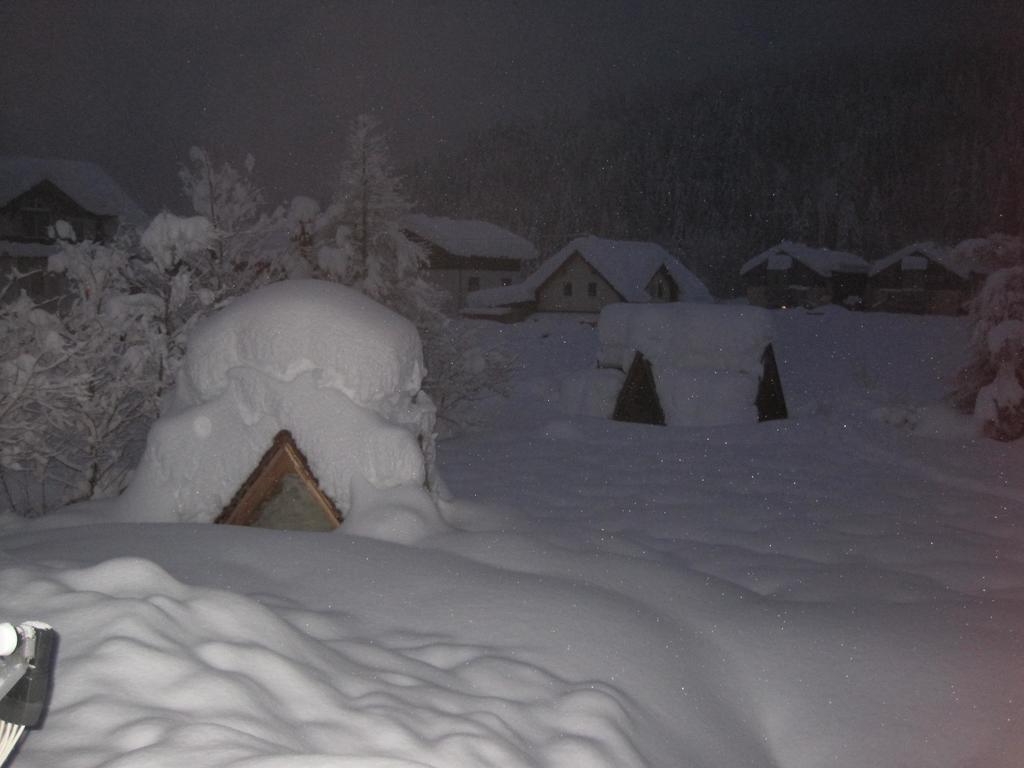 Haus Der Sonne Lägenhet Kotschach-Mauthen Exteriör bild